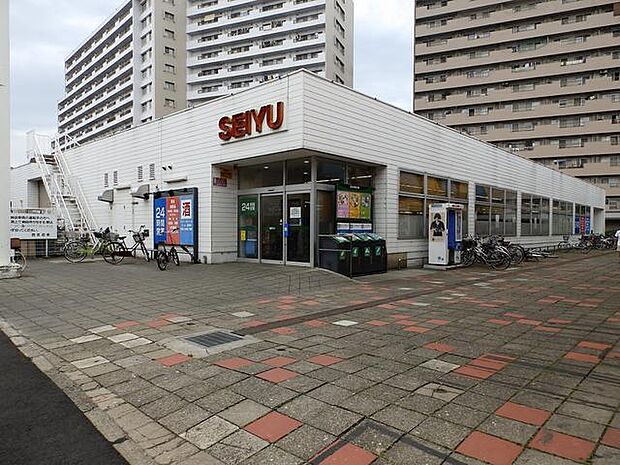 西友 所沢ニュータウン店まで647ｍ！