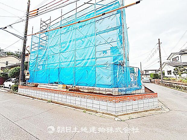 現在建築中の現場で工事進行中です。現地写真(2026年7月3日撮影)をご覧ください。