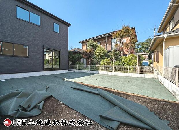 現在建築中の現場で工事進行中です。現地写真(2026年8月14日撮影)をご覧ください。