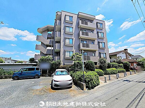 現地写真（2026年7月9日撮影）。室内はリフォーム中です。