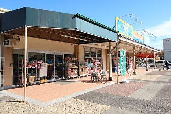 ビッグ・エー東大和芝中団地店まで徒歩10分758ｍ！毎日の買い物がしやすく、暮らしやすさを実感できる立地です。