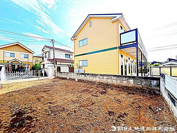 現在建築中の現場で工事進行中です。現地写真(2026年7月30日撮影)をご覧ください。