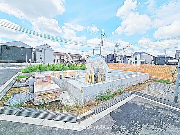 現在建築中の現場で工事進行中です。現地写真(2026年7月19日撮影)をご覧ください。