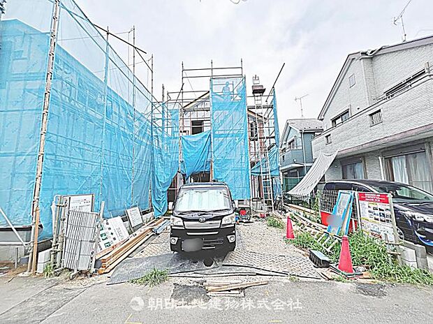 現在建築中の現場で工事進行中です。現地写真(2026年7月31日撮影)をご覧ください。