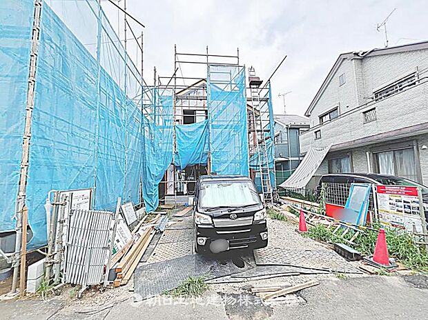現在建築中の現場で工事進行中です。現地写真(2026年7月31日撮影)をご覧ください。