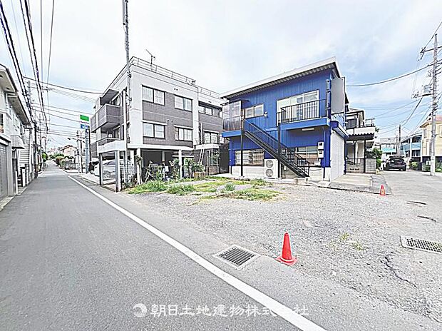現在建築中の現場で工事進行中です。現地写真(2026年7月31日撮影)をご覧ください。