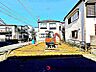 外観：建築条件なしの更地で、自由なプランで建築可能です。現地写真（2026年10月11日撮影）をご確認ください。