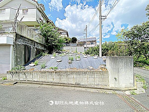 外観：311002464096