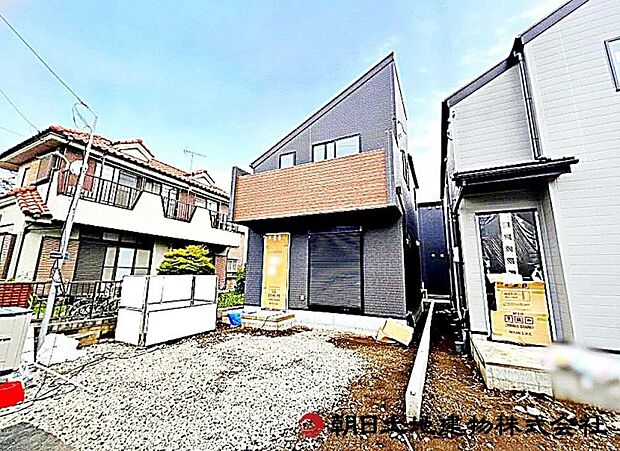現在建築中の現場で工事進行中です。現地写真(2026年8月23日撮影)をご覧ください。
