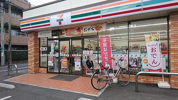 セブンイレブン小平一橋学園東店まで徒歩6分469m!急な買い足しにもすぐ対応でき、忙しい日常をしっかりサポートしてくれます。