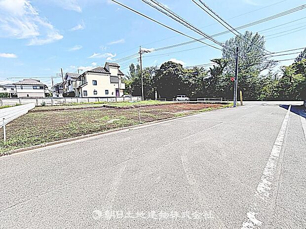 現在建築中の現場で工事進行中です。現地写真(2026年8月24日撮影)をご覧ください。