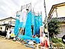 外観：現在建築中の現場で工事進行中です。現地写真（2026年10月2日撮影）をご覧ください。
