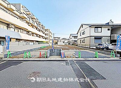 外観:建築条件付きの更地です。条件内で理想の住まいをプラン可能。現地写真(2026年9月7日撮影)をご覧ください。 外観:建築条件付きの更地です。条件内で理想の住まいをプラン可能。現地写真(2026年9月7日撮影)をご覧ください。