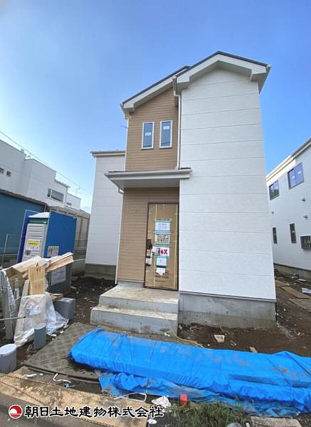 現在建築中の現場で工事進行中です。現地写真(2026年9月3日撮影)をご覧ください。