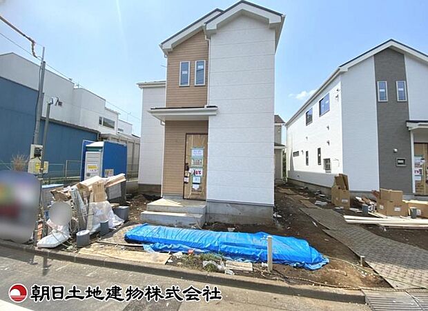 現在建築中の現場で工事進行中です。現地写真(2026年9月3日撮影)をご覧ください。