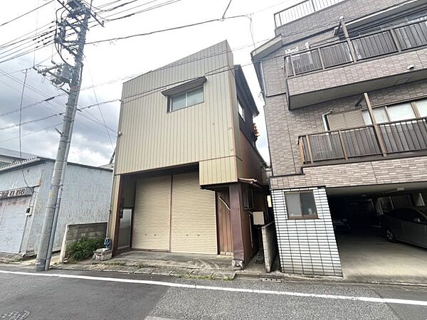 建築条件は無しのため、お好きなハウスメーカーで建築することが可能です♪