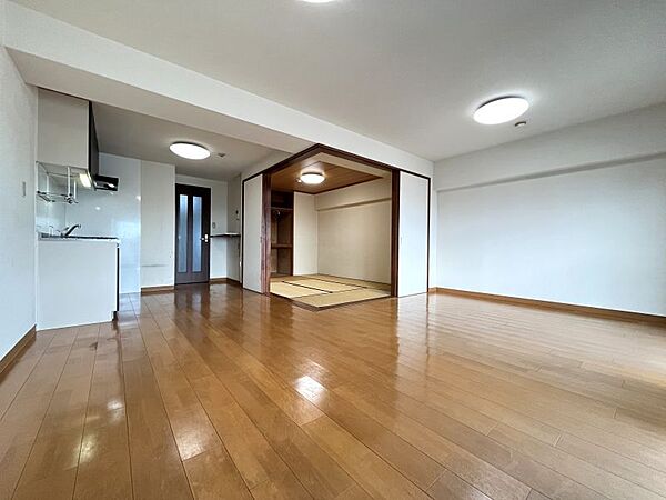8階建て最上階！眺望陽当たり良好です☆彡