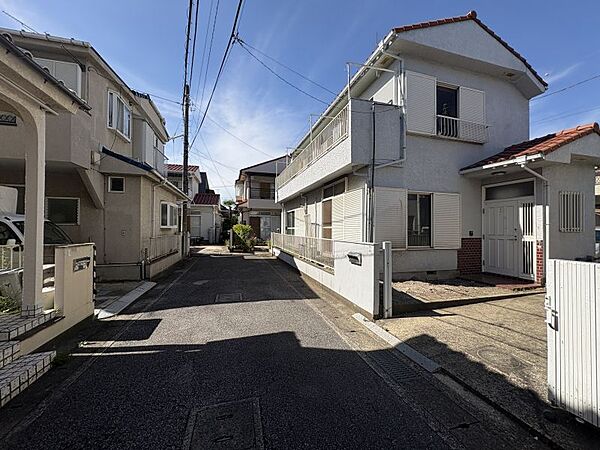 車通りの少ない住環境です！