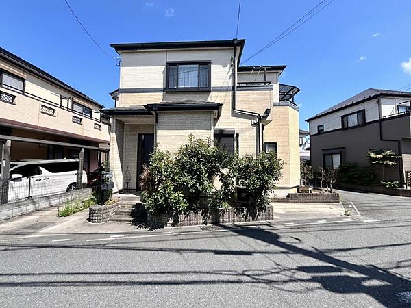 角地につき陽当り、風通し良好です◎