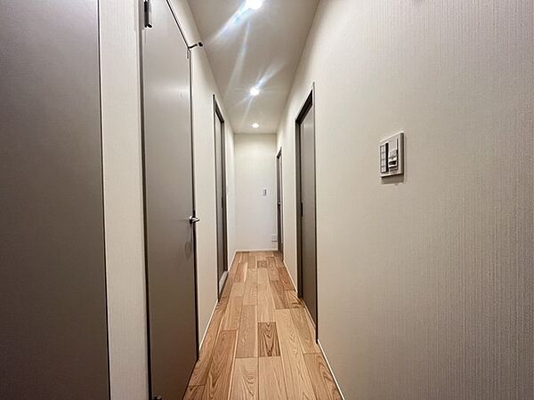 【玄関】