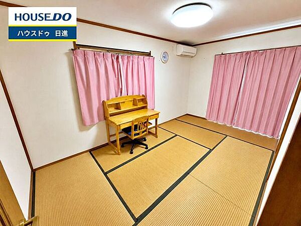 ※掲載の室内写真は家具を消去する画像加工を施しています。実際の室内の状態は現地でご確認ください。