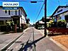 外観：前面道路含む現地写真