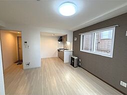 クレステージ西岡 4階1LDKのリビング/ダイニング