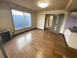 PLAZA　IN　栄通 4階1LDKのリビング/ダイニング