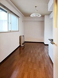 ベルヴィコート豊平IV 2階1LDKのリビング/ダイニング