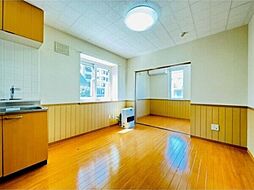 アストール1 2階1LDKのリビング/ダイニング