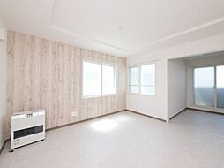 クリムゾン学園前 4階1LDKのリビング/ダイニング