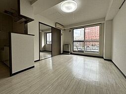 ルーブル8条館 3階1LDKのリビング/ダイニング