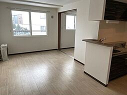 ALESTA福住 3階1LDKのリビング/ダイニング