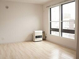 シェリエ平岸 4階1LDKのリビング/ダイニング