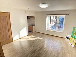 エルムパーク白石 2階1LDKのリビング/ダイニング