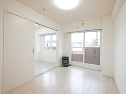 アルカディア参番館 5階1LDKのリビング/ダイニング