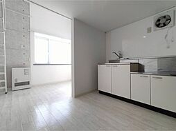 EIN-I(アインワン) 2階ワンルームのリビング/ダイニング