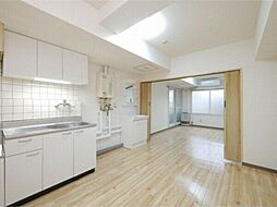 ナッツIII 3階1DKのリビング/ダイニング