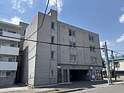 シャトー山崎 4階 築42年5ヶ月の賃貸物件