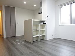 ガーデンリーフ花ヶ島 102 1階1LDKのリビング/ダイニング