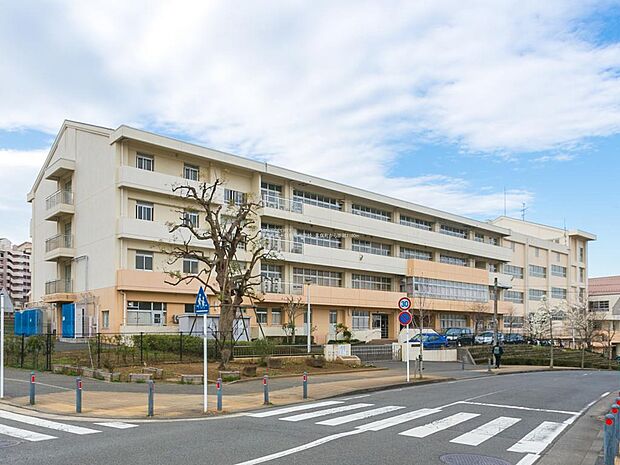 横浜市立十日市場中学校