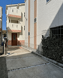 神奈川県横浜市港南区日野５丁目27-8