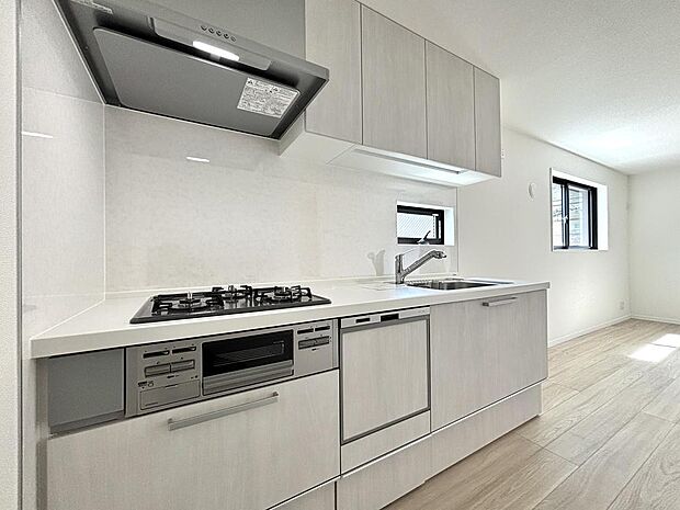 ■食洗機＆浄水器つきで、家事効率がぐんとアップ