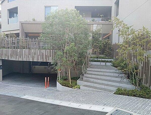 管理体制良好・エントランス綺麗に整備されています