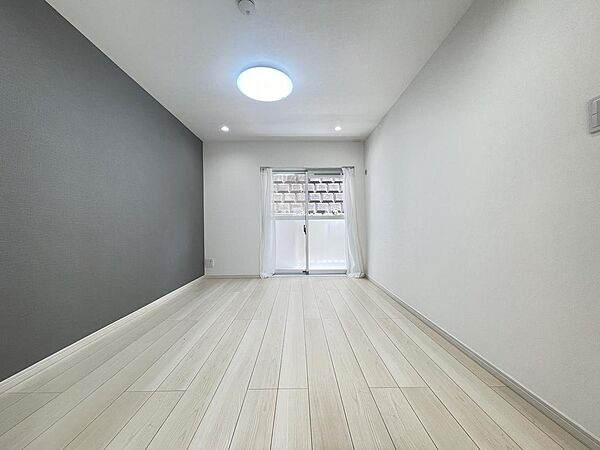 家具の配置がしやすい、すっきりとした間取り。