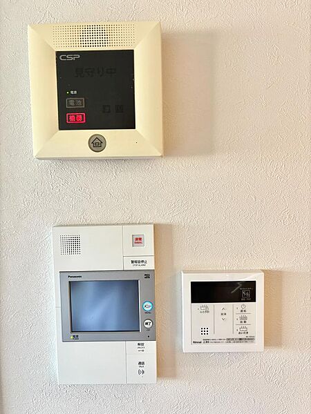 ◎来訪者を確認できるモニター付き