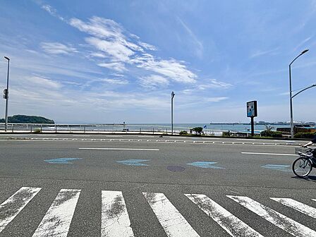 海がすぐそこに見えます♪