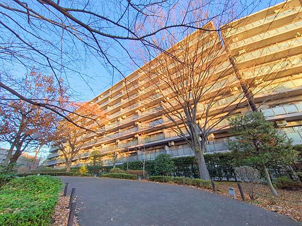 大規模マンションならではの安心の管理体制／アフターサービス保証付き／大切なペットと暮らせます