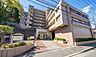 外観：◎南西向きで陽当たり良好／角部屋／安心のアフターサービス保証付き