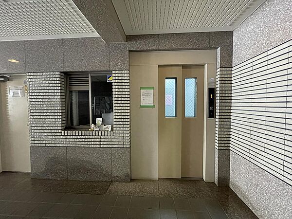 ◎エレベーターがあるので重い荷物も運べますね♪